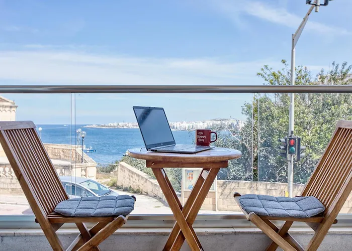 Blu Mar Sea View Apartments