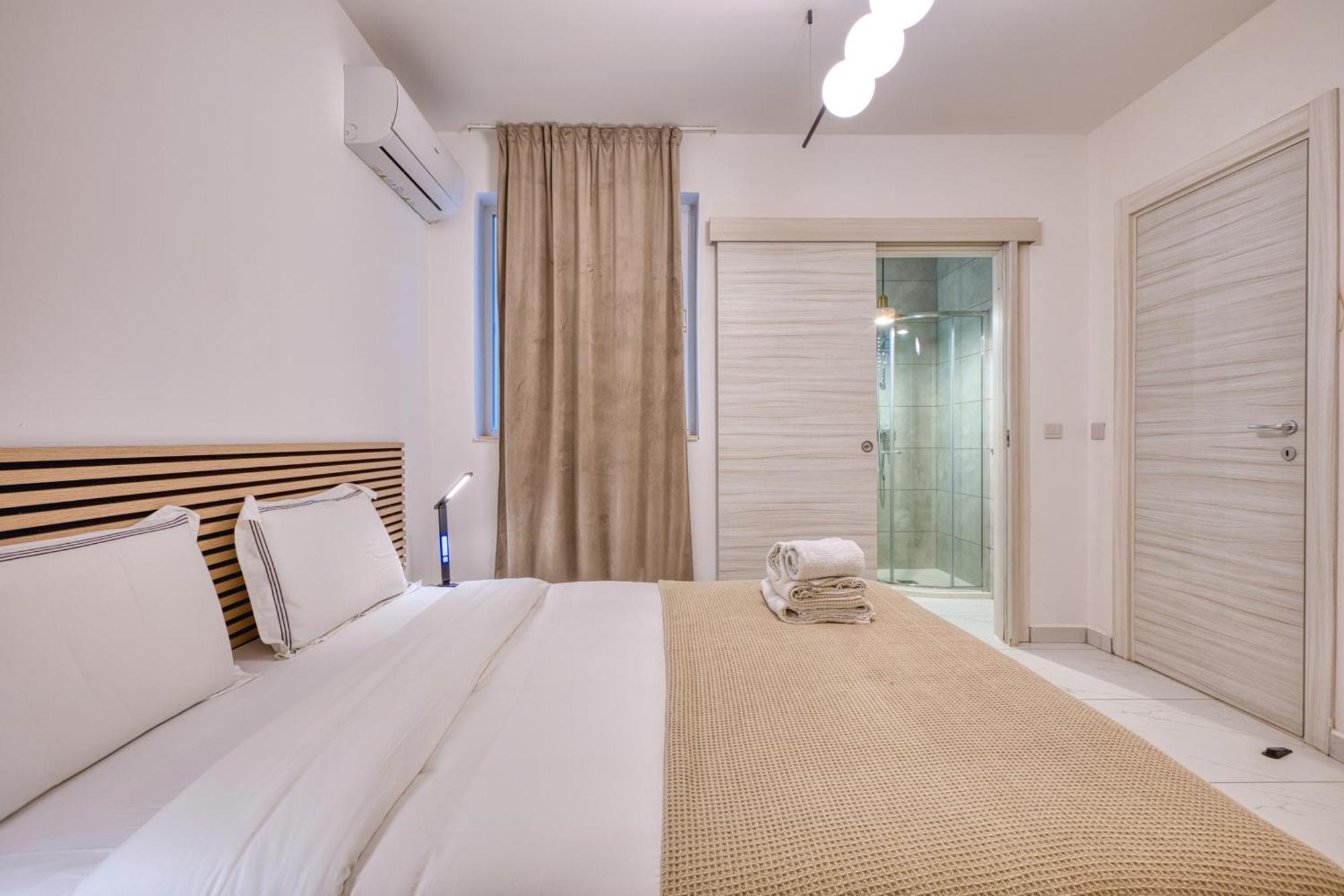 Blu Mar Sea View Apartment
