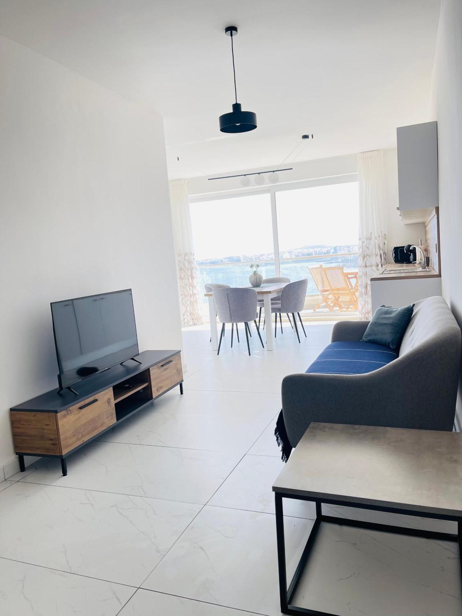 Blu Mar Sea View *